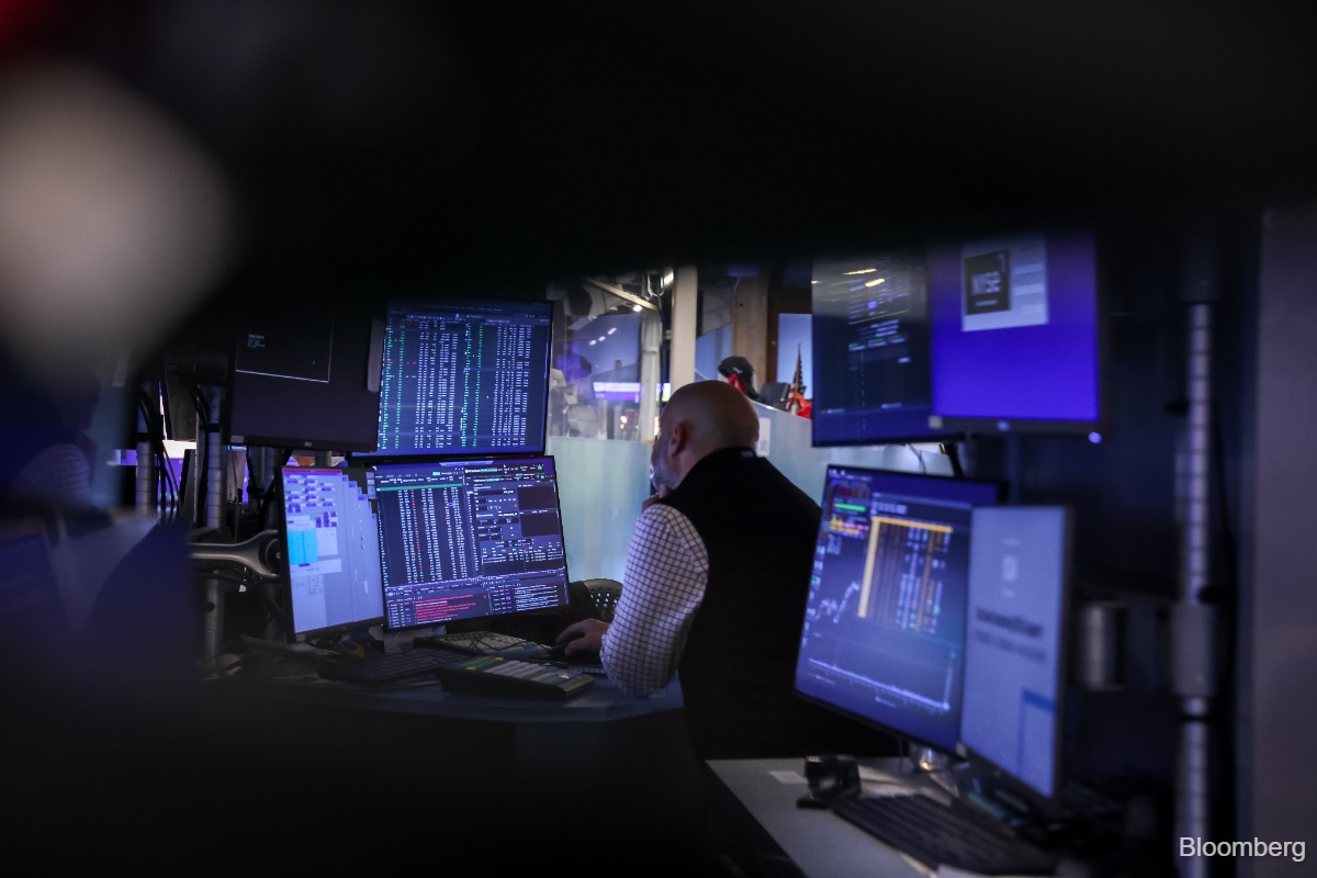 Stocks fall on AI cash burn worries while bonds rally with oil